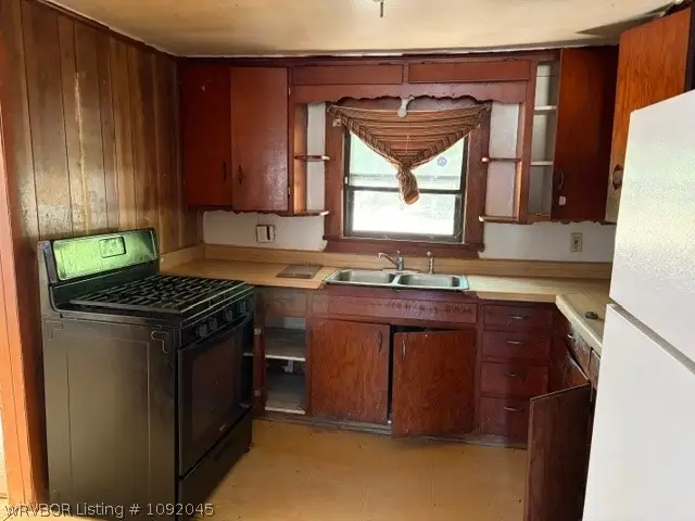 1323 N 47th Street, Fort Smith, AR 72904 - #3