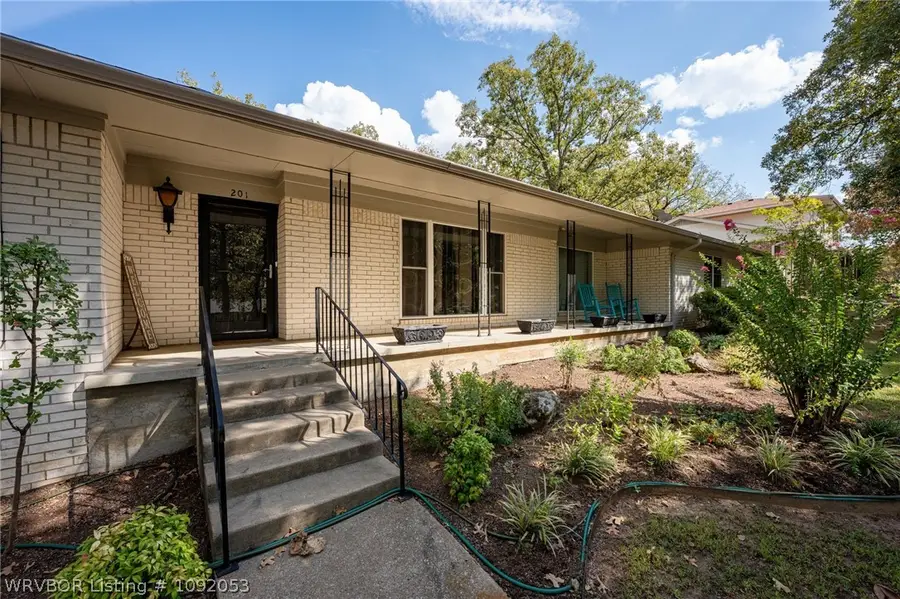 201 Royal Oak Drive, Poteau, OK 74953 - #2