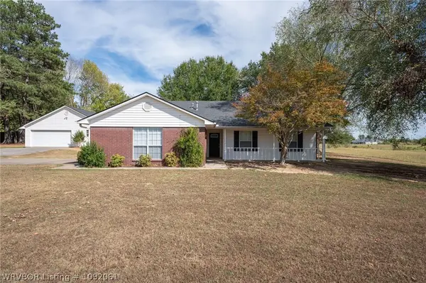 2108 N River Road, Lavaca, AR 72941