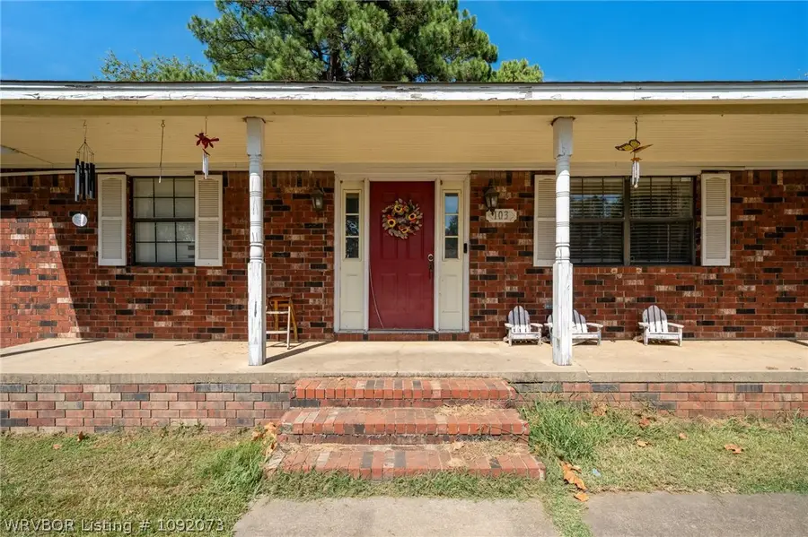 103 Chantilly Street, Poteau, OK 74953 - #2