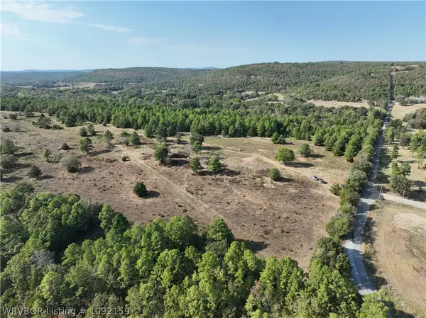 38415 Hicks Chapel Road, Wister, OK 74966