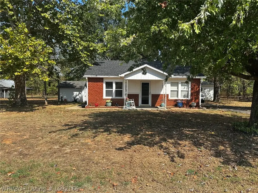 160 W Chester Street, Magazine, AR 72943 - #2