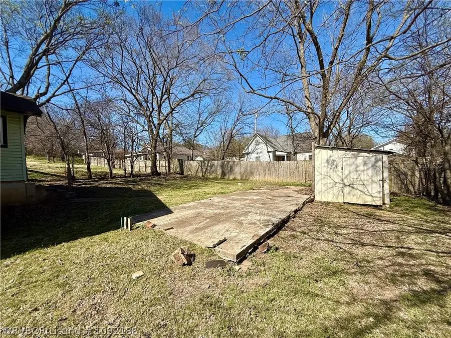 206 Green Avenue, Poteau, OK 74953 - #3