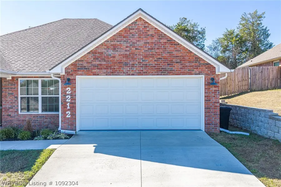 2212 Lisa Lane, Van Buren, AR 72956 - #3