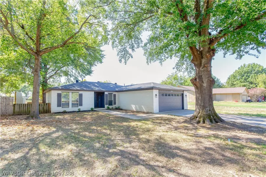 3214 Bryn Mawr Circle, Fort Smith, AR 72908 - #2