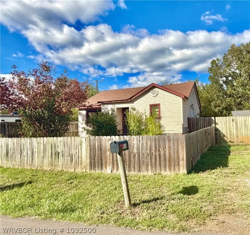 403 Wilson Street, Poteau, OK 74953 - #3
