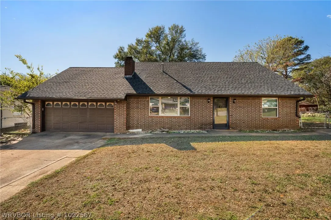 121 Woodbine Avenue, Poteau, OK 74953 - #1