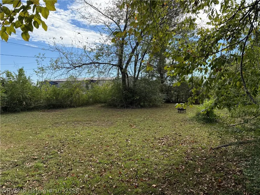 300 S Dogwood Street, Sallisaw, OK 74955 - #3