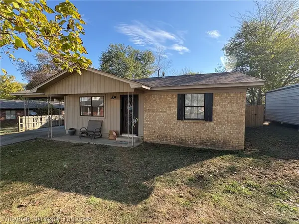 210 S Roosevelt, Sallisaw, OK 74955