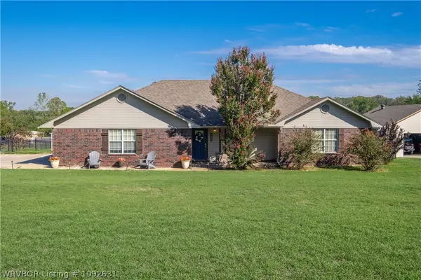 5802 Park Road, Lavaca, AR 72941