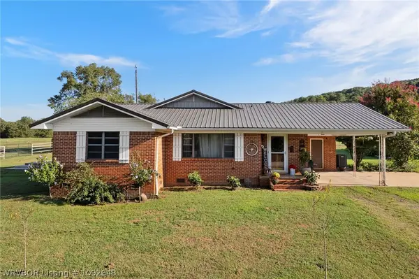 927 W 64 Highway, Ozark, AR 72949