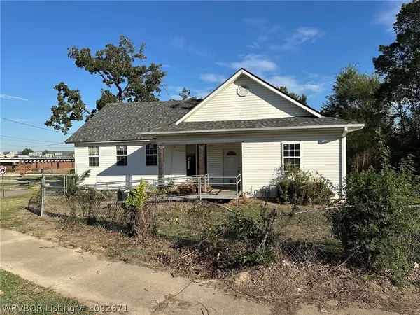 3503 Newlon Road, Fort Smith, AR 72904