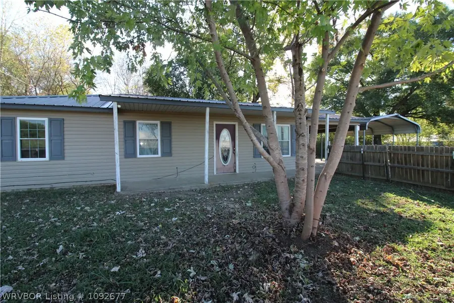2804 S Kerr Boulevard, Sallisaw, OK 74955 - #2