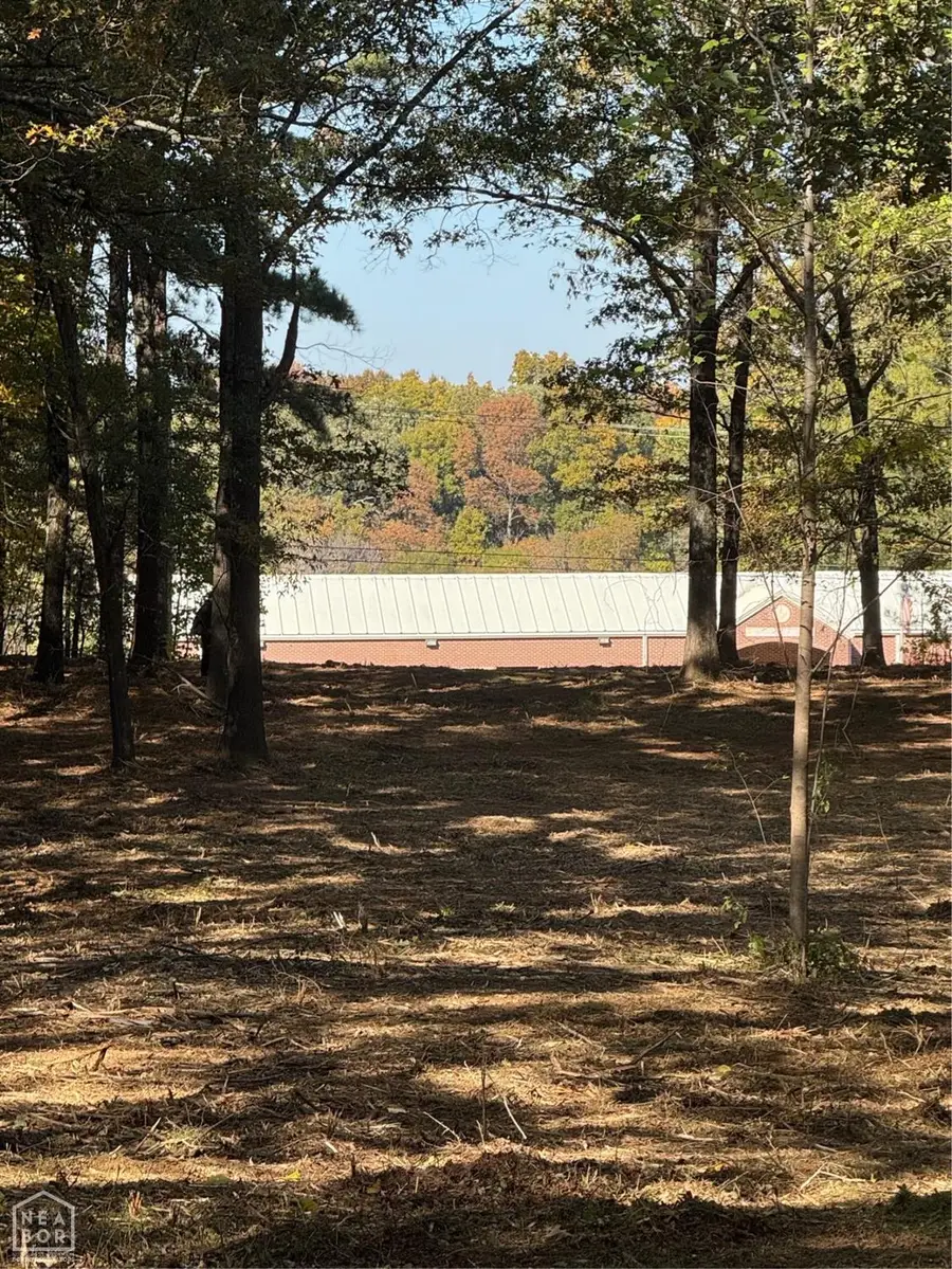 2211 W Washington, Jonesboro, AR 72401 - Image #2