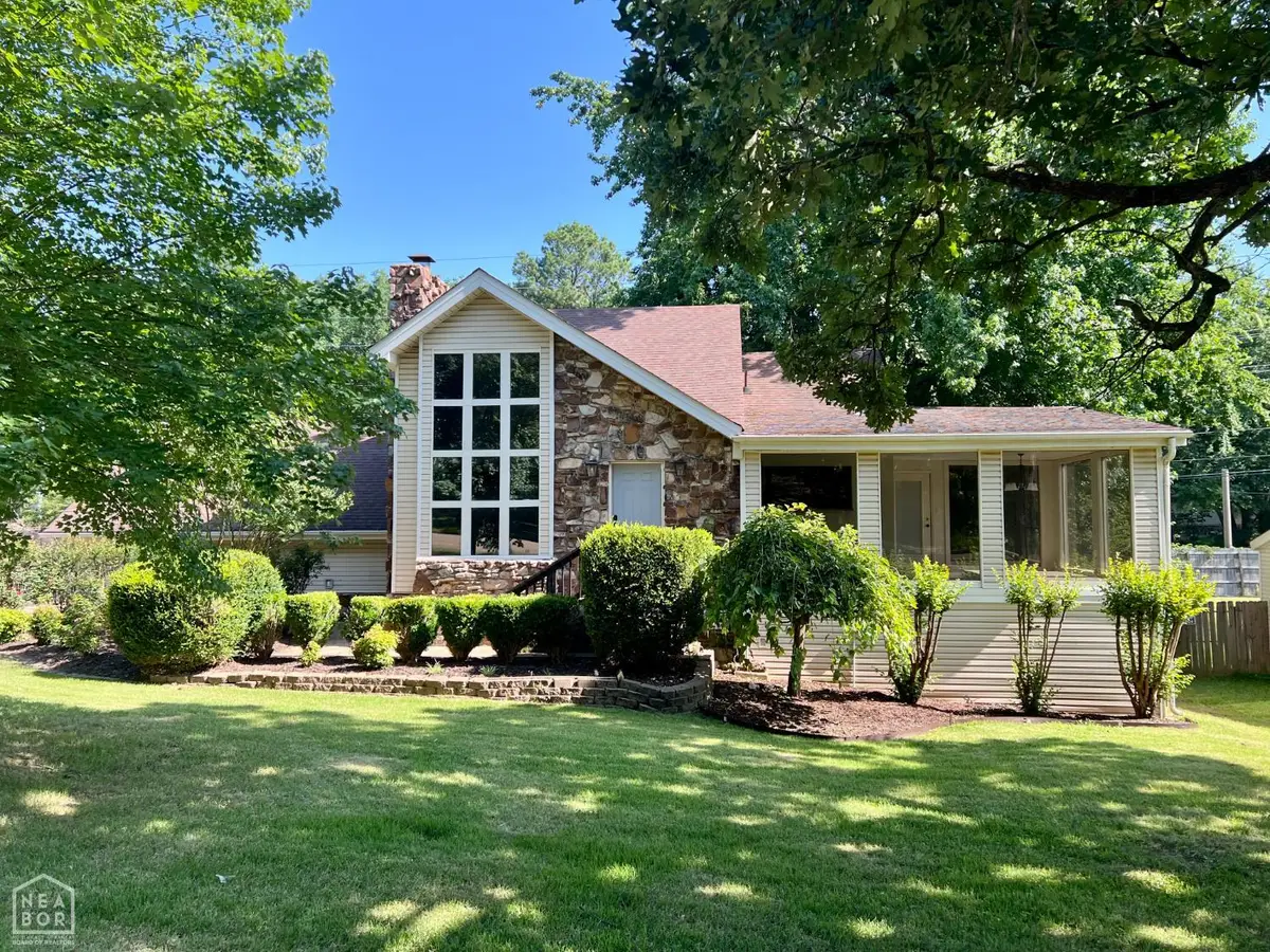 1804 Deerwood Drive, Jonesboro, AR 72404 - Image #1