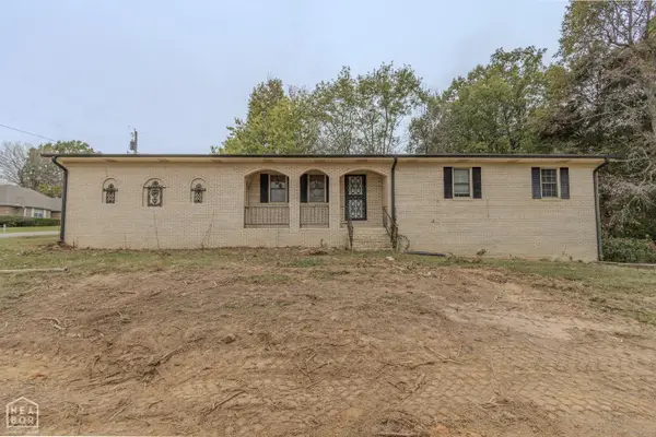 2101 Wildrose Ln, Paragould, AR 72450