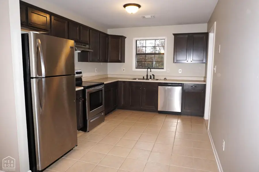 5602 Greenbrook Cv, Jonesboro, AR 72404 - Image #2