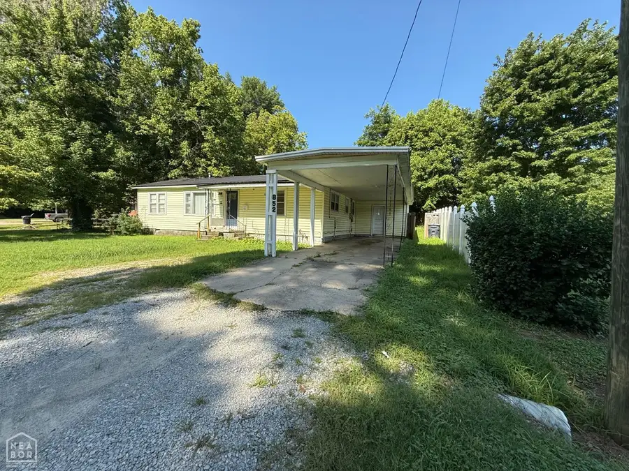 852 Circle Drive, Piggott, AR 72454 - Image #2