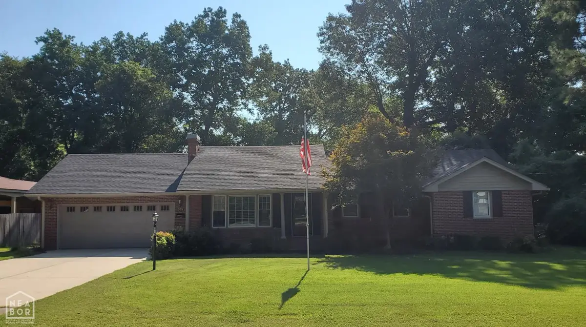 305 N 8th Avenue, Piggott, AR 72454 - Image #1