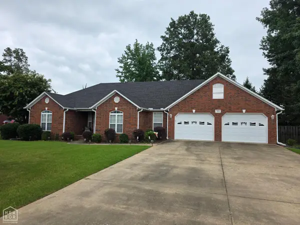 5201 S 27th Street S, Paragould, AR 72450