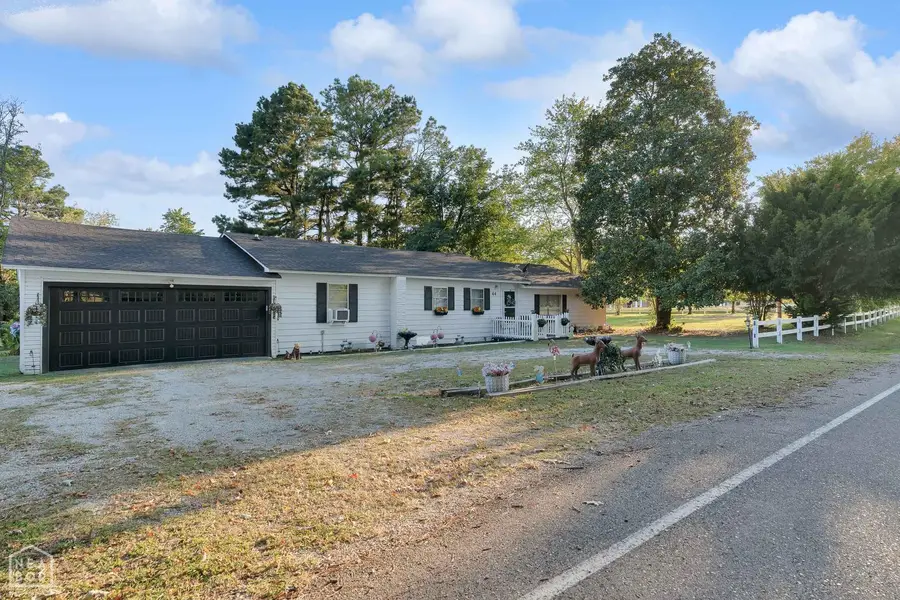 44 Oak Grove Road, Paragould, AR 72450 - #2