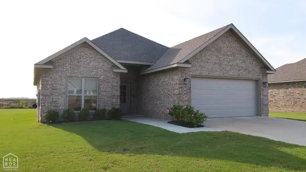 303 Hollis Street, Bono, AR 72416