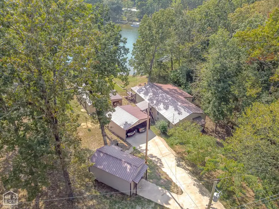 21 W Lakeshore Drive, Highland, AR 72542 - Image #2