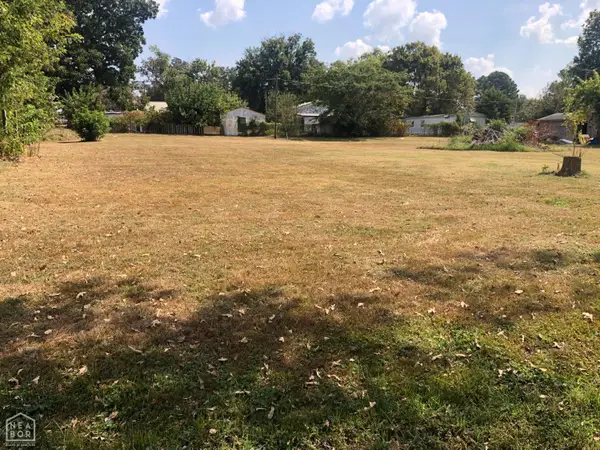 106 S 6th Street, Marmaduke, AR 72443