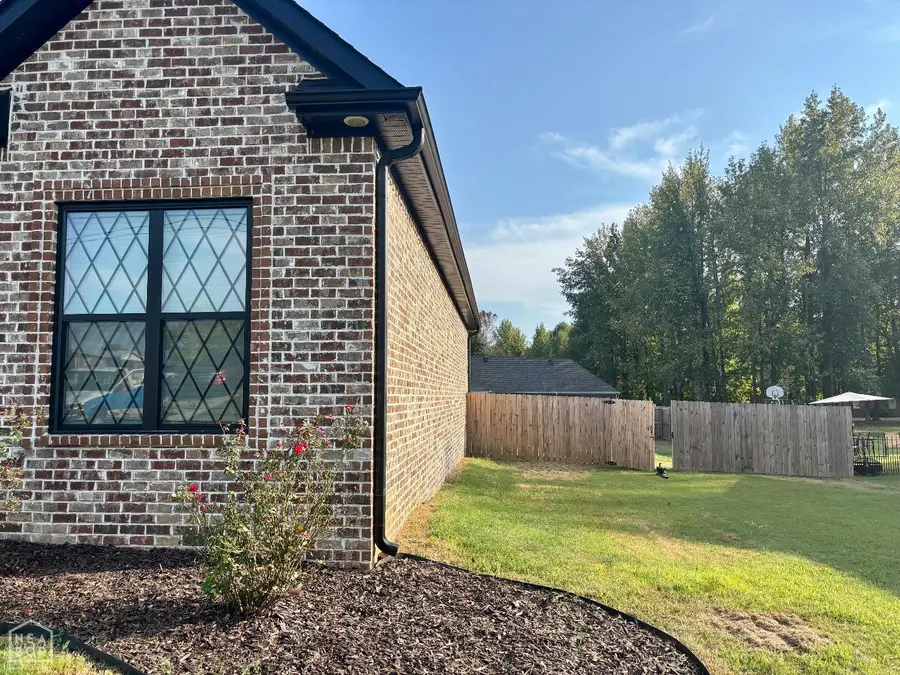 3202 Fairview Road, Paragould, AR 72450 - Image #2