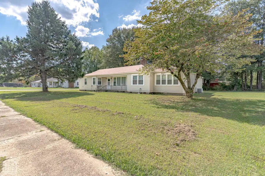 609 S Main St, Leachville, AR 72438 - Image #3