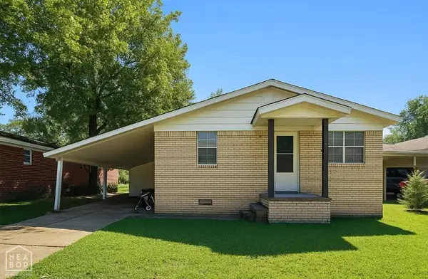 906 Howell, Paragould, AR 72450