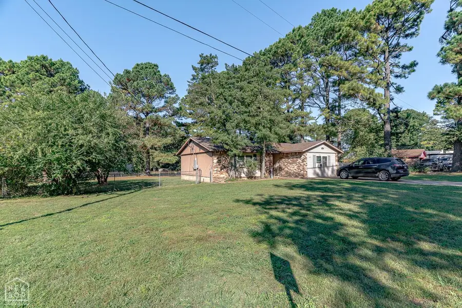 2115 Mitzi Ln, Jonesboro, AR 72405 - Image #2