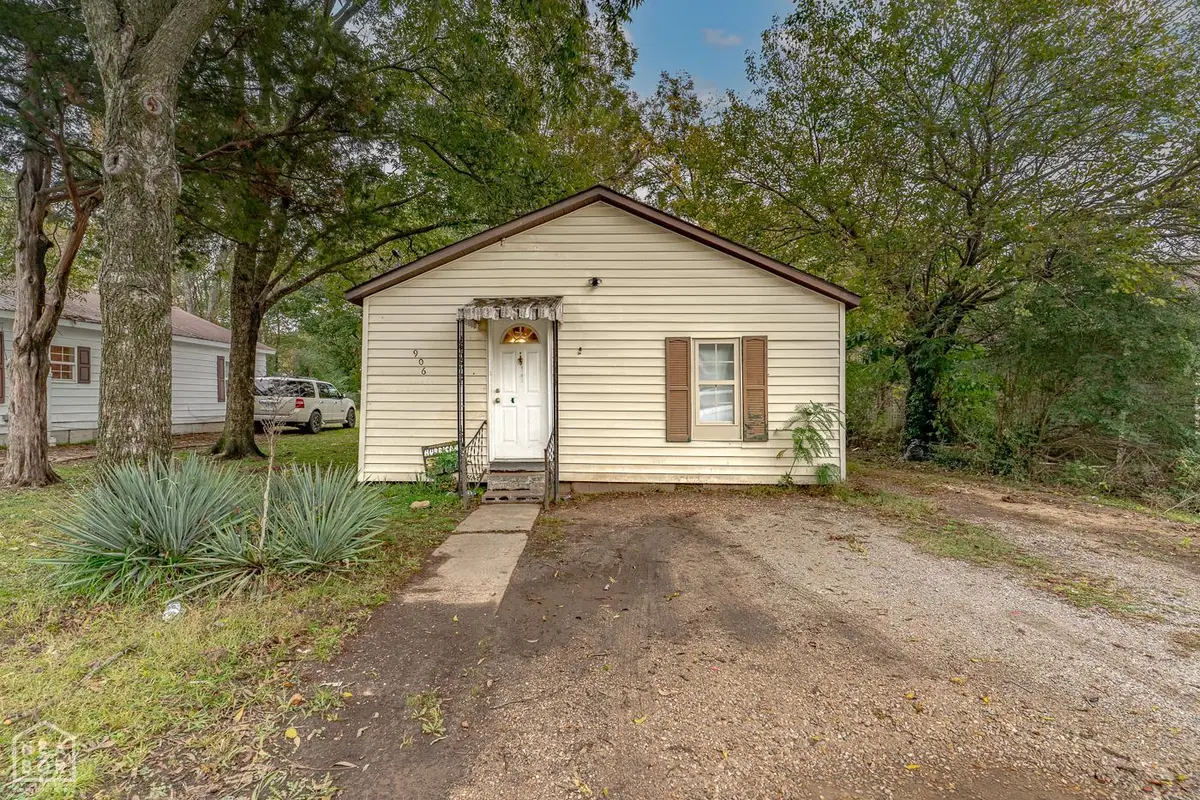 906 N Madison Street, Jonesboro, AR 72401 - Image #1