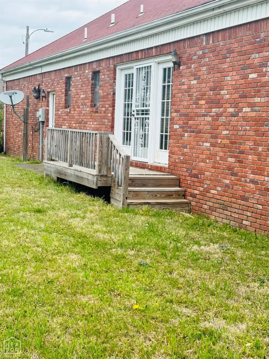 2208 John Circle, Newport, AR 72112 - Image #2