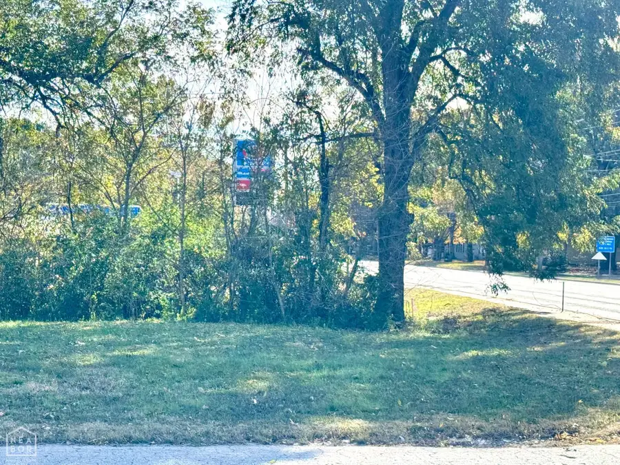 2110 N Church, Jonesboro, AR 72401 - Image #3