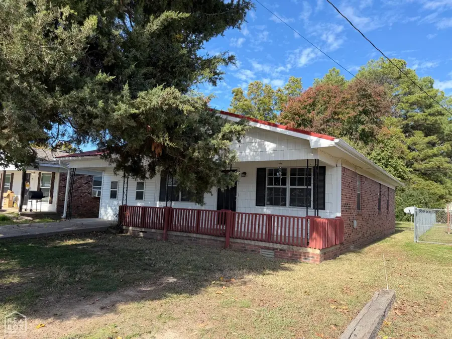 107 E Pearl Street, Paragould, AR 72450 - Image #2