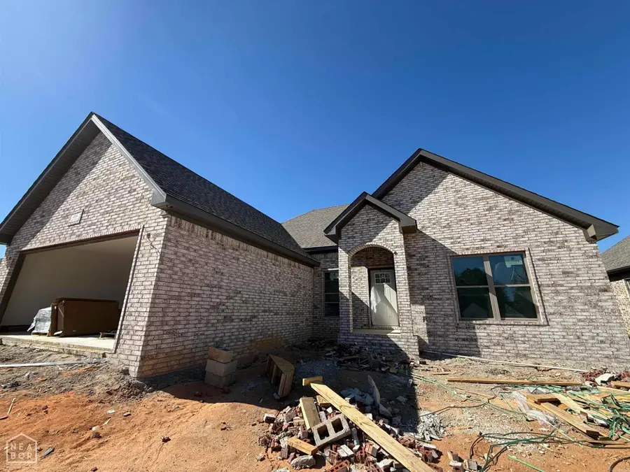 2004 N 8 1/2 Street, Paragould, AR 72450 - Image #2