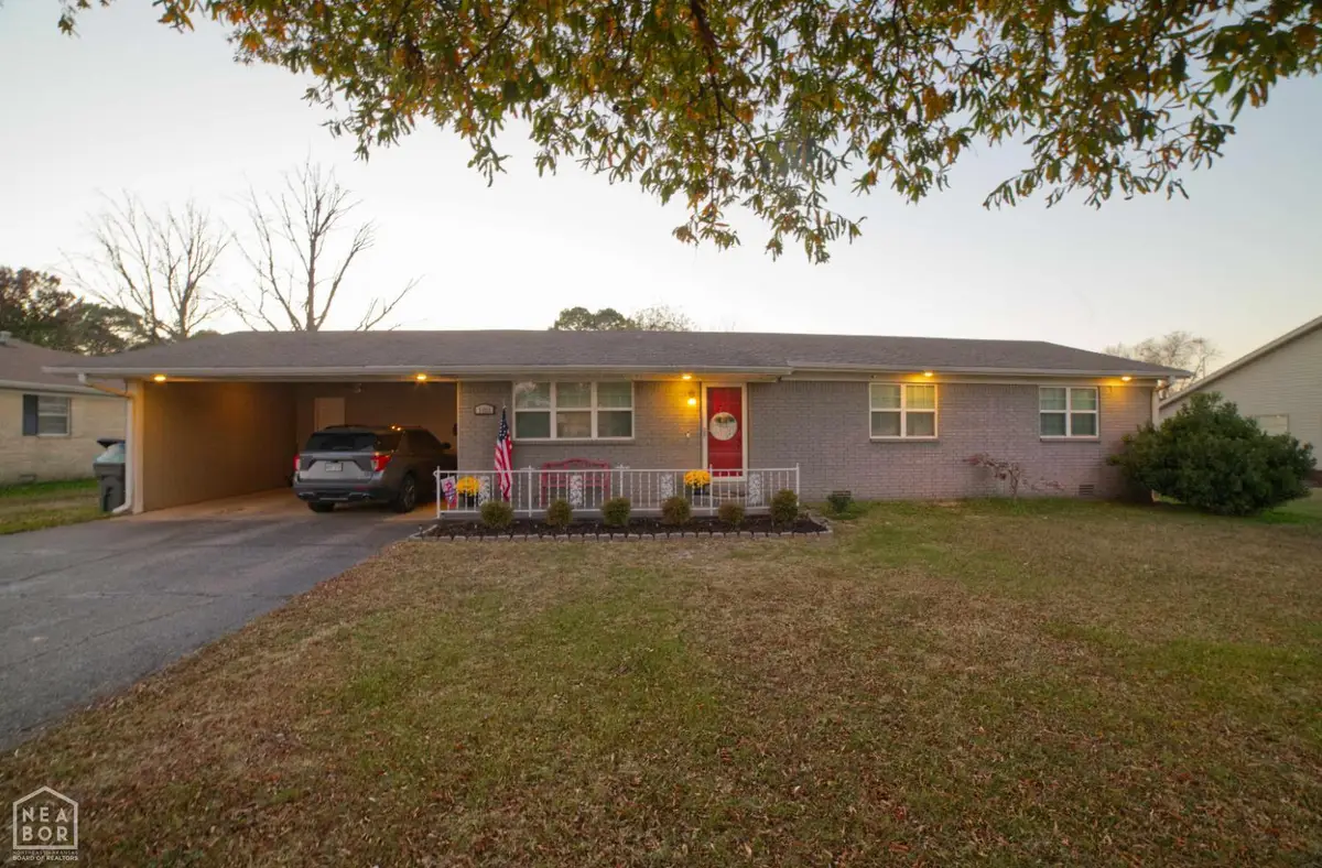 1002 Reynolds Road, Paragould, AR 72450 - Image #1