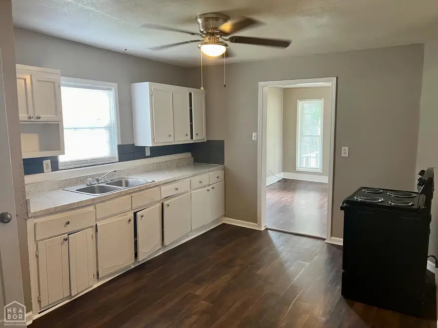 1400 W Huntington Avenue W, Jonesboro, AR 72401 - Image #2