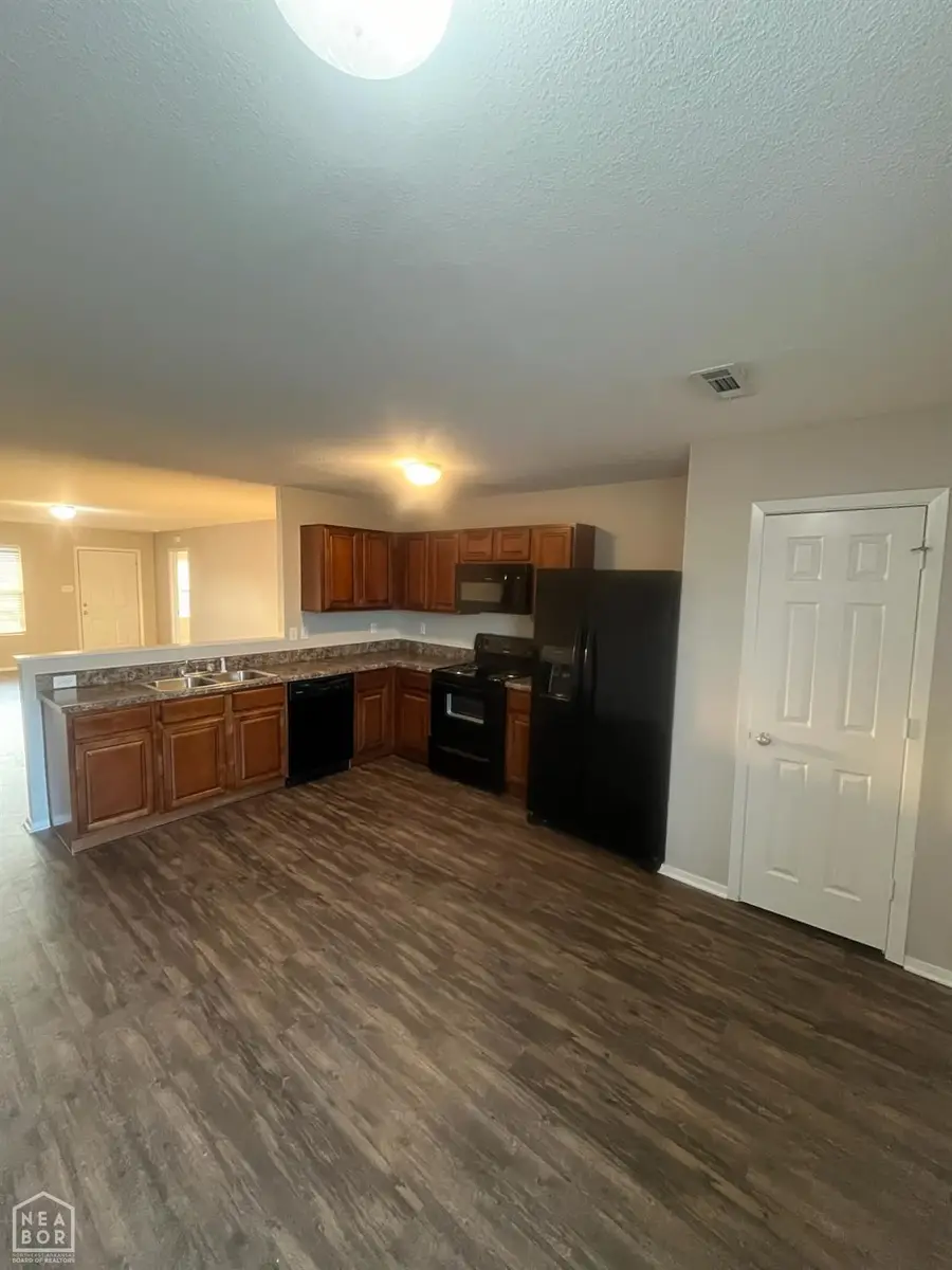 3800 Churchill Drive, Jonesboro, AR 72404 - Image #2