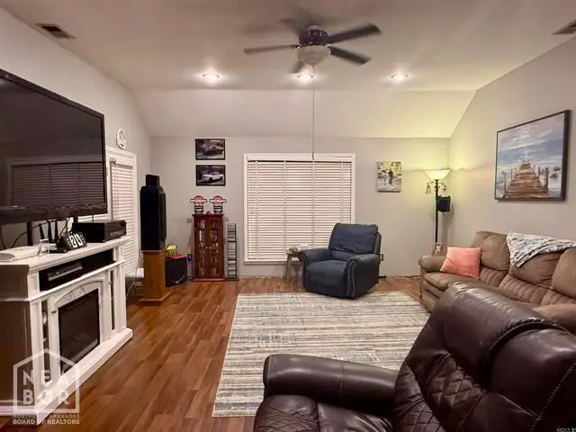 3007 Newcastle Drive, Paragould, AR 72450 - Image #2