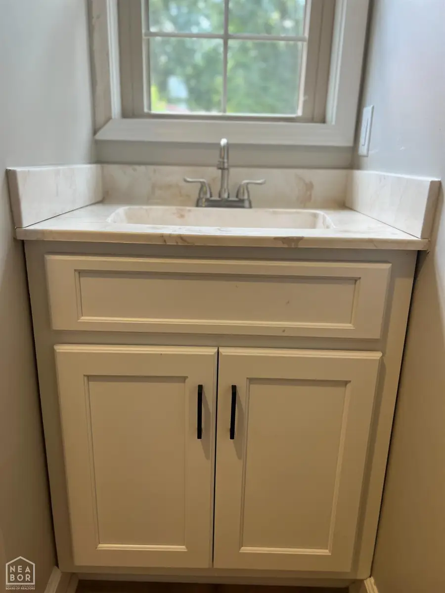 315 S Main St., Leachville, AR 72438 - #2