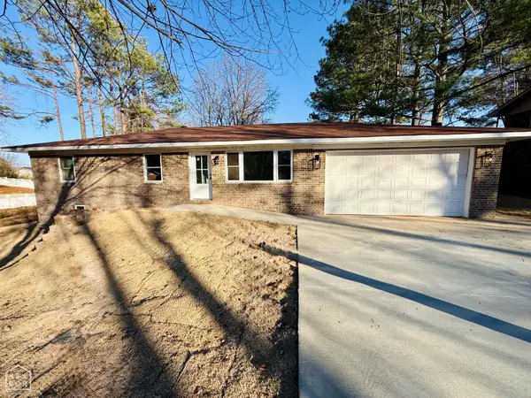 203 Saint Renee Drive, Paragould, AR 72450