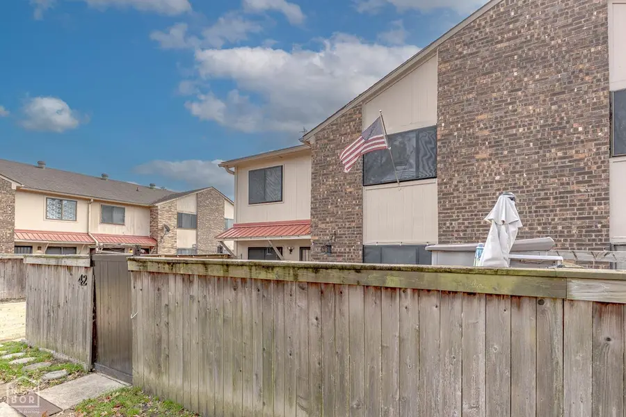 303 N Rhodes, West Memphis, AR 72301 - Image #2