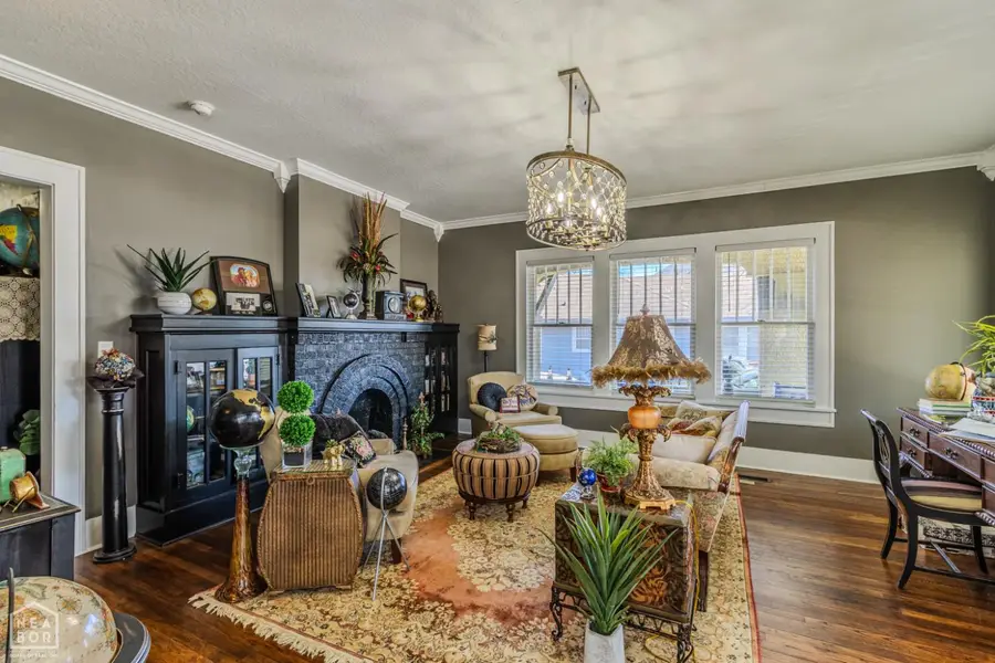 423 W Court Street W, Paragould, AR 72450 - Image #2