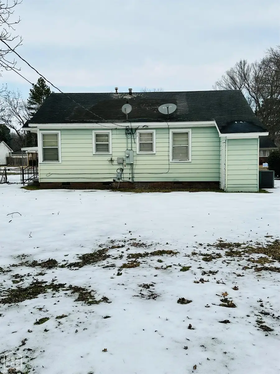 612 Mclain, Newport, AR 72112 - Image #2