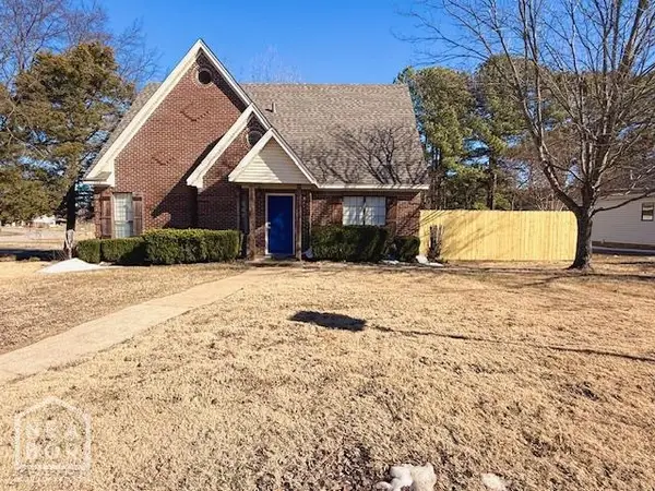 1308 Golf Course Drive, Jonesboro, AR 72404