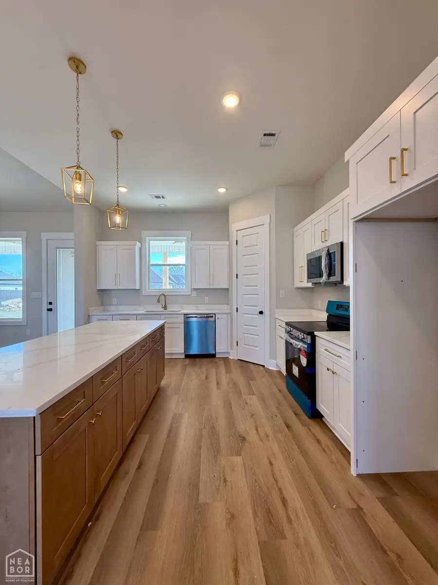 1405 S 31st Street, Paragould, AR 72450 - #3