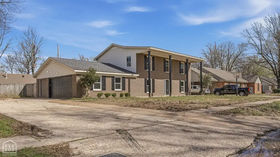 1020 Park Lane, Blytheville, AR 72315 - #2
