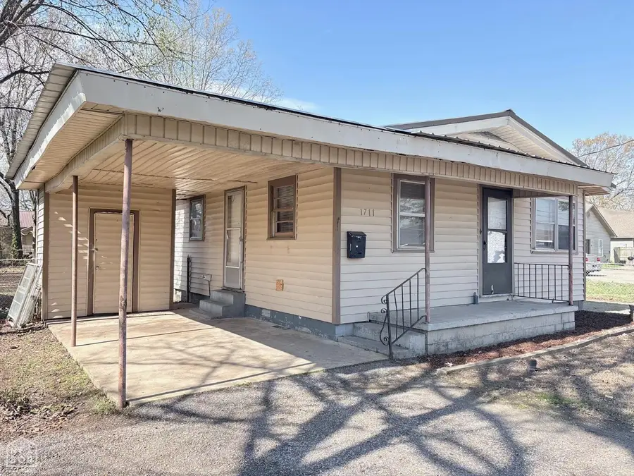1711 Henry Street, Jonesboro, AR 72401 - #2
